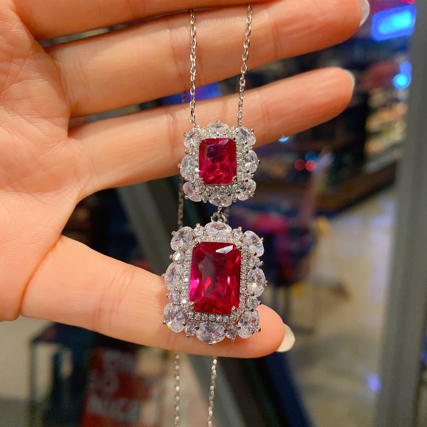 83bb625f5bcc5ec8c7ed20e27b8f1373